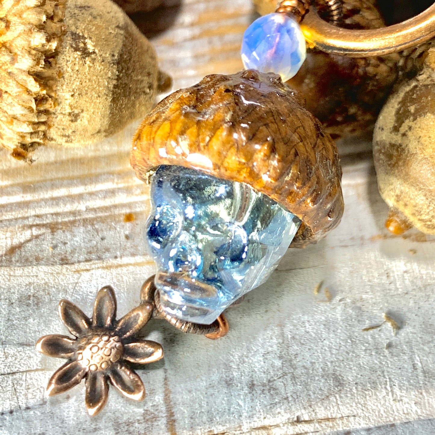 Blue Crystal Skull Flower Keyring Acorn Charm
