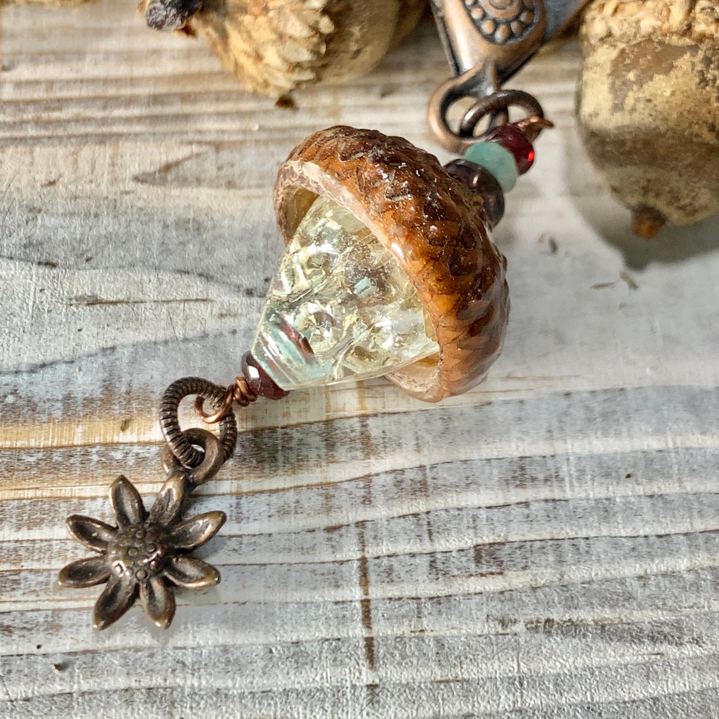 Crystal Skull Flower Keyring Acorn Charm