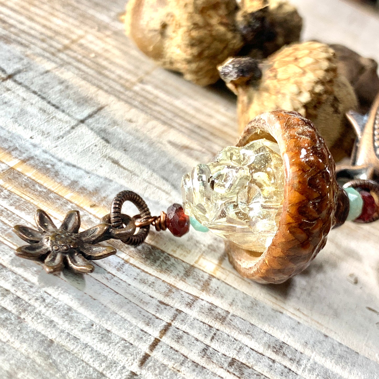 Crystal Skull Flower Keyring Acorn Charm