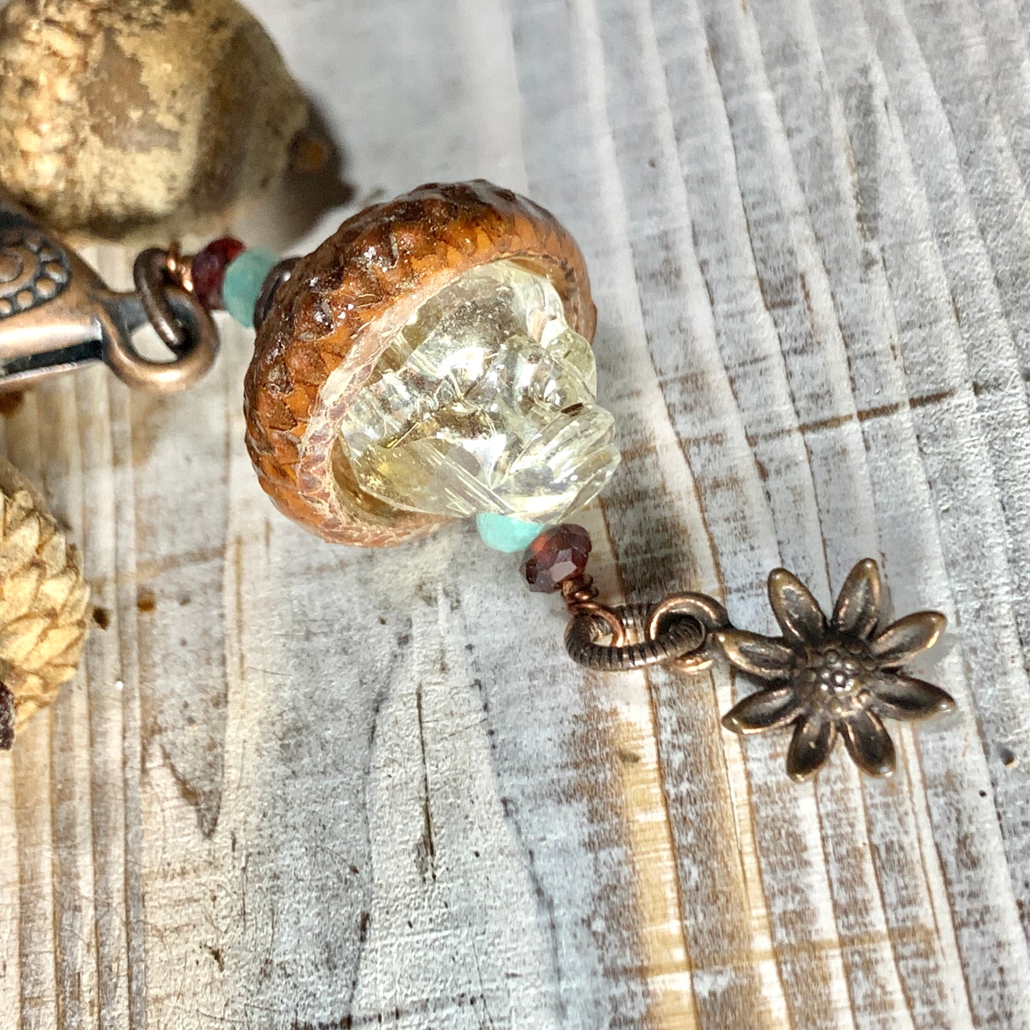 Crystal Skull Flower Keyring Acorn Charm